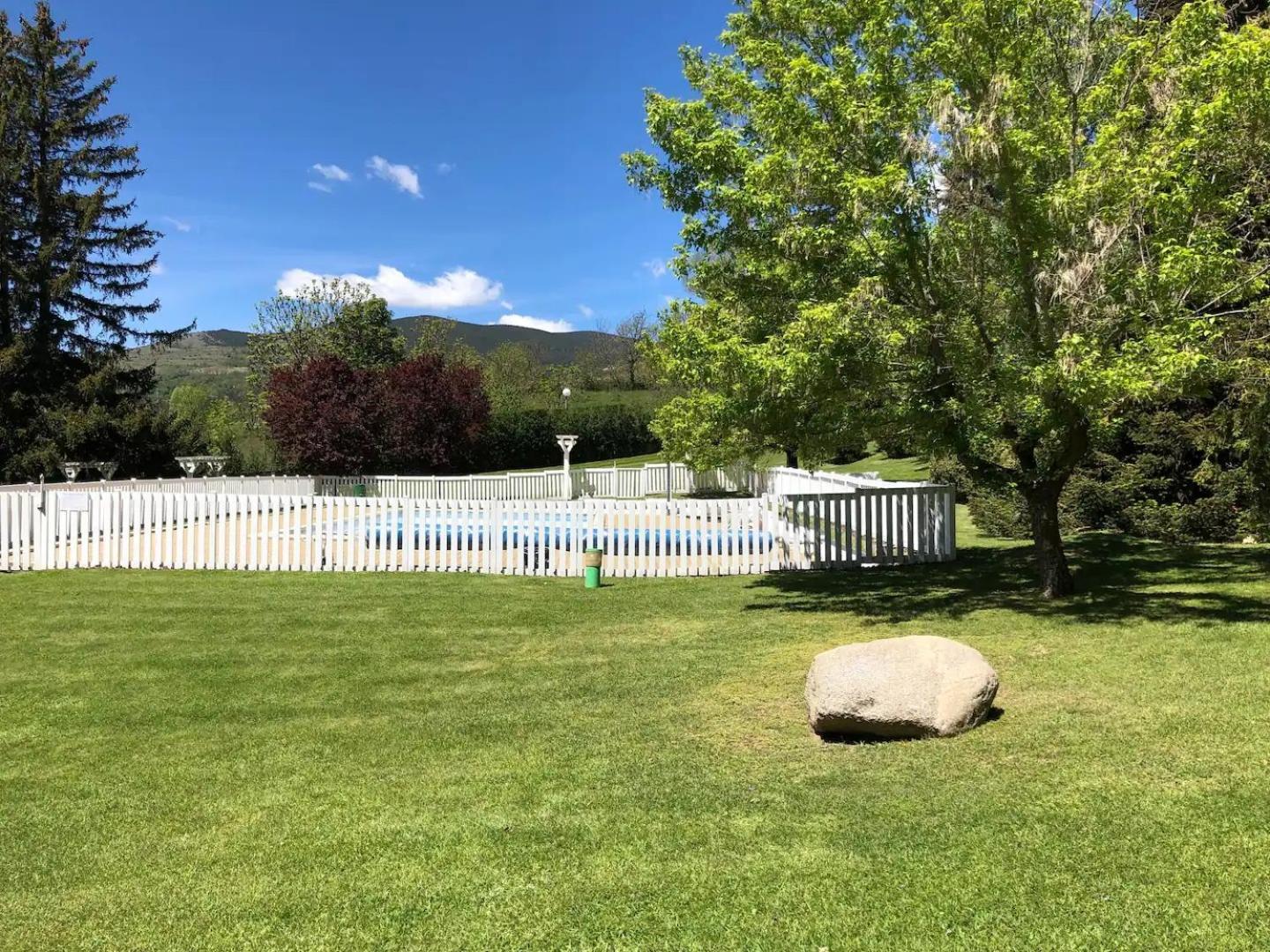 Cerdanya En Familia Montana Park Apartment Enveitg Exterior foto